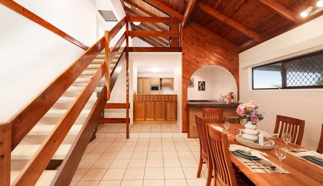 New 4BR Modern & Stylish Heritage Hideaway WiFi