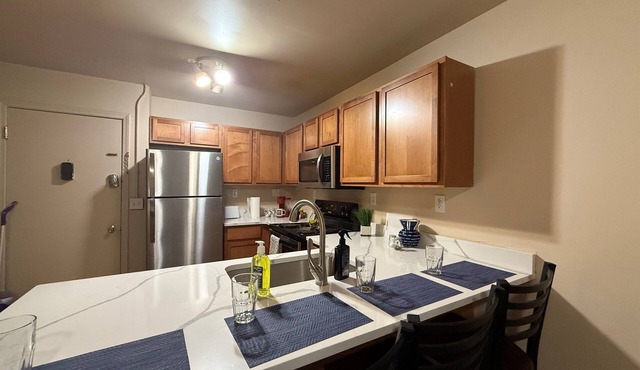 * NEW * 4BR Retreat | Heart of Campus w/Parking
