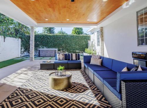 New 5 bed w/hot tub close to Universal sleeps 12