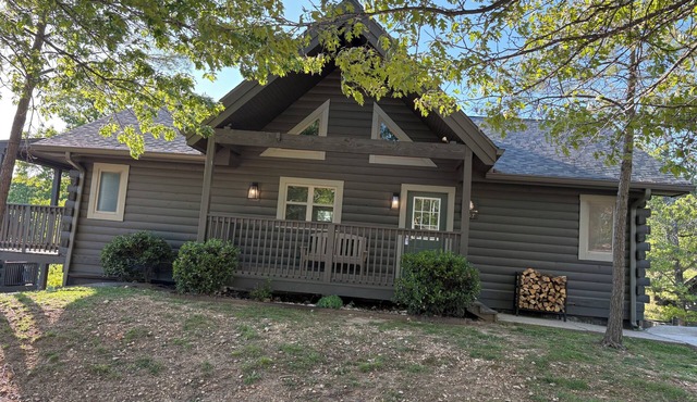 New 5-bedroom cabin at Branson Cedars Resort, Available July 18-25, 2026 ONLY!