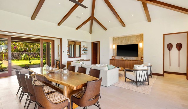 New 5 BR Ocean View Luxury Home w Pool, Fire pit, Spa