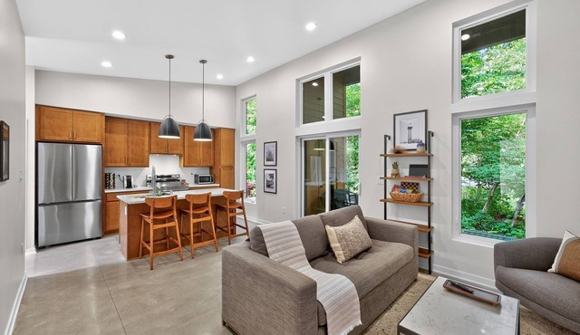 NEW! 500 House - Unit A 1-Bedroom Townhouse - Handicap accessible