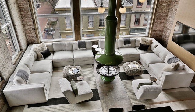 NEW! 6 BR + 5 Bath Penthouse Overlooking Downtown. 1 mile from Buffalo Trace