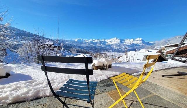 new 85m² apartment in individual chalet - quiet and sunny