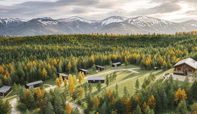 NEW 9-cabin micro-resort, Full Buy Out-private, 2 hot tubs, 2 saunas,sleeps 24