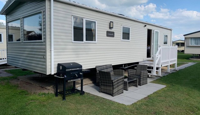 NEW ABI COWORTH CARAVAN BURNHAM ON SEA