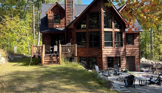New Adirondack spacious cabin in the Lake George and Gore Mountain Area