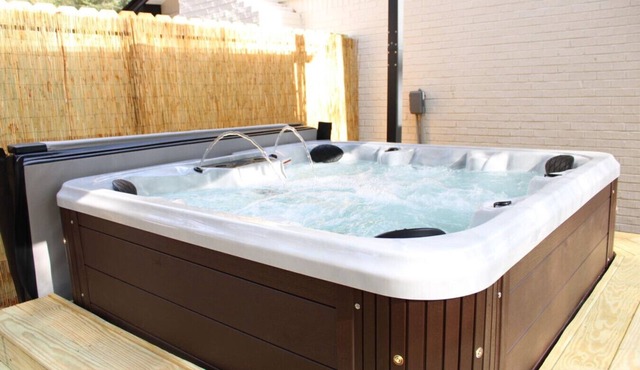 NEW! Aiken Retreat | Firepit | Hot Tub | Near Dtwn