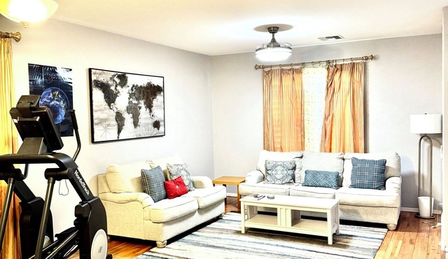 NEW! Amazing North Peoria Home with Outdoor SPA, TVs, Hiking Backyard Trail