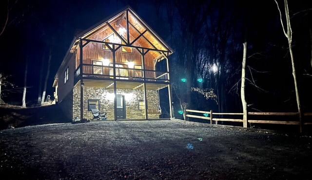 New Amish built cabin opening up March 14, 2025 near Hocking Hills/Tar Hollow St.Forest