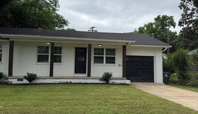 New and clean 3BR 1.5 bath with king bed and 2 queens. 5 minutes from anything.