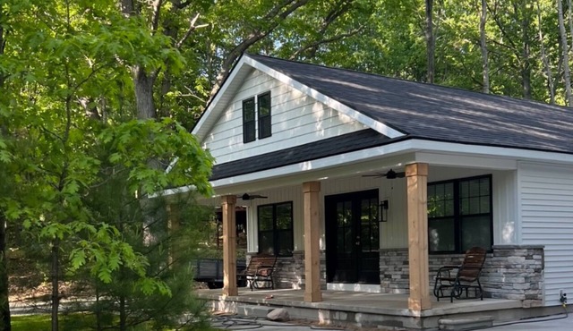 New and clean cozy up north cabin!