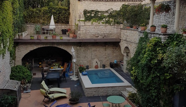 New apartment 120 m² remains in the seventeenth century