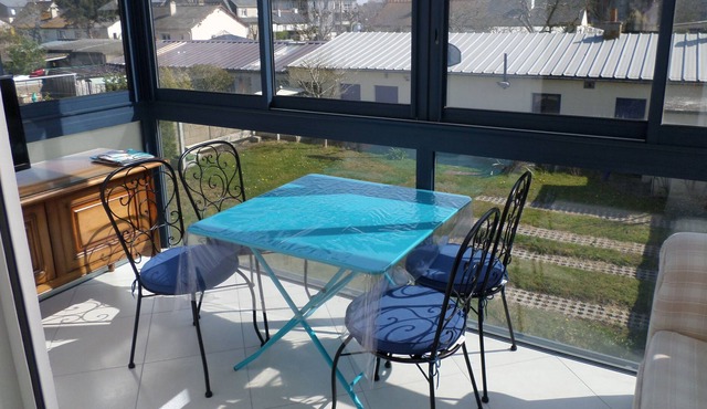 NEW APARTMENT 49m² IN NEIGHBORHOOD NEAR THE SEA AND THE CENTER, with Veranda