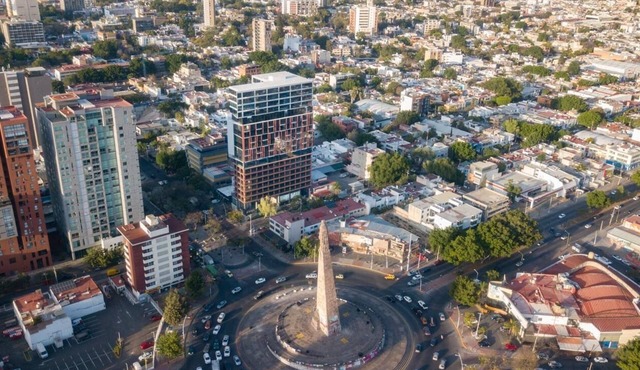 New apartment in Chapultepec area with beautiful views *no parking*.