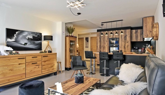 New apartment in Les Menuires with terrace and parking