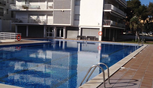 New apartment in the centre of Sitges, WiFi, swimming pool, balcony, parking