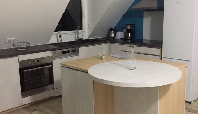 new apartment in the countryside, very quiet, close to the RN165 main road, beaches, Zoo ...
