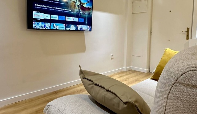 New Apartment Madrid Feria 102