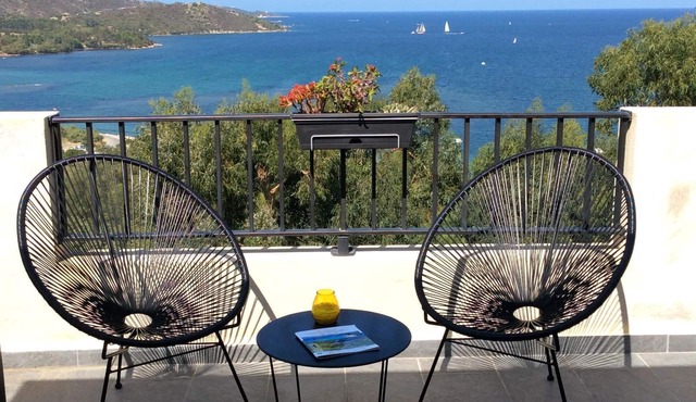 NEW APARTMENT WITH BREATHTAKING VIEW OF SAINT FLORENT BAY - PROMO OCT- NOVEMBER