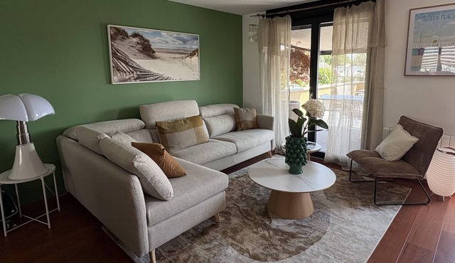 New apartment with terrace in the center