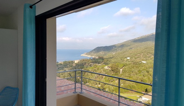 New architect designed villa with sea view