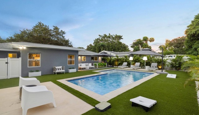 NEW! Artsy 3BR/2BA Pool Home Arlington Park Near Beaches