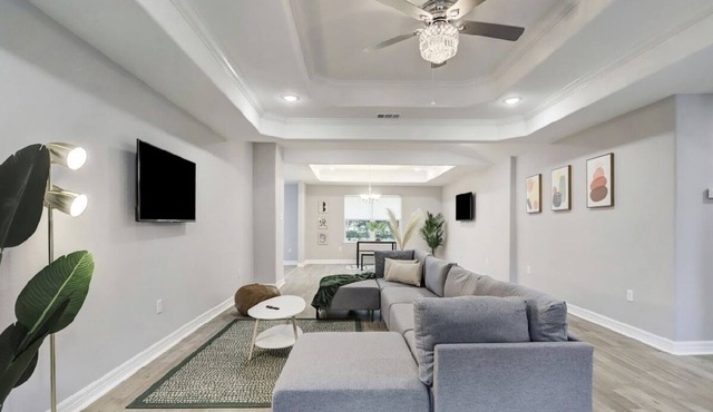 🤩 New! As Seen on HGTV | Perfect Stay HTX