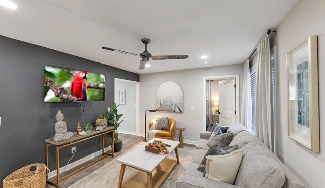 NEW - ATH - Marietta Square Area - 3BR - Fenced (Parkview)