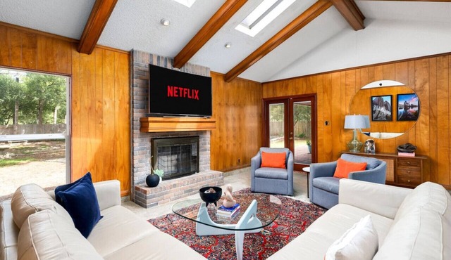 New ATX! 5BR~Private Pool~Patio