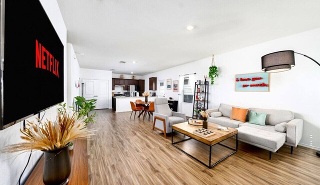 New ATX! Home 3BR2BA Close to Airport & Downtown
