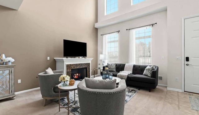 NEW Auburn Hills DT Condo.