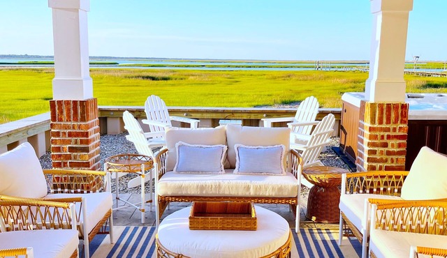 NEW Bayfront Avalon Home 3BR/3.5BA