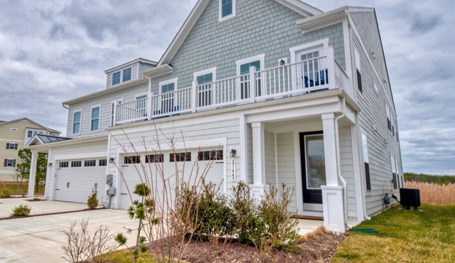New Bayside Resort Luxury Home w Incredible Views at W Fenwick Island DE w 4BR,