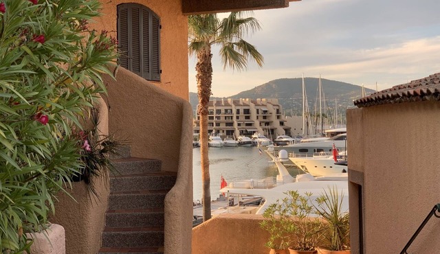 New- Beach 2min, Direct accès marina, 2km from Saint-Tropez