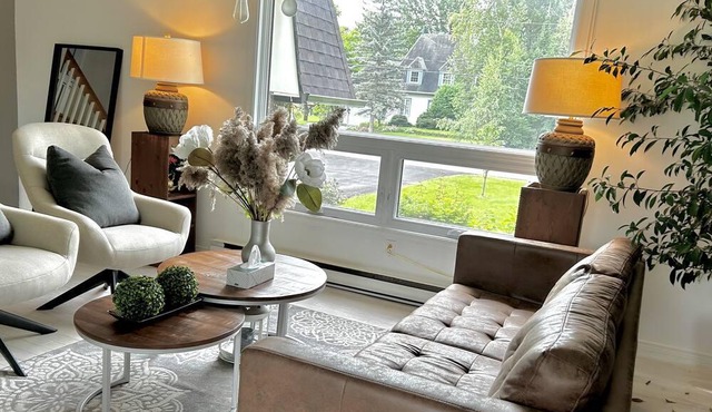 New! Beautiful 3 bedrooms farmhouse