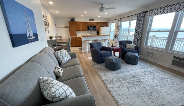 NEW - Beautiful Condo on Portage Lake and Steps from Lake Michigan