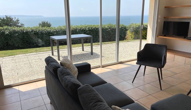 New Beautiful House Exceptional sea view