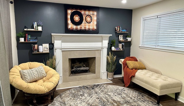 NEW! Beautifully Renovated, 3bd that has it all!