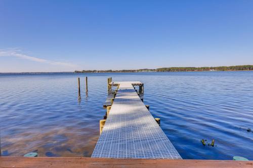 New Bern Home w/Direct Access to Neuse River