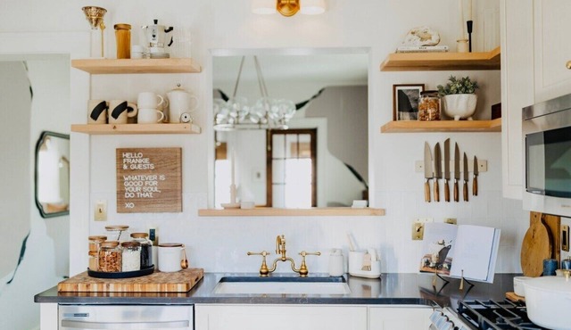 NEW! Boutique Inspired 2BR Loft, Lake Geneva