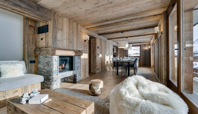 New bright apartment with parking in Tignes Le Lac