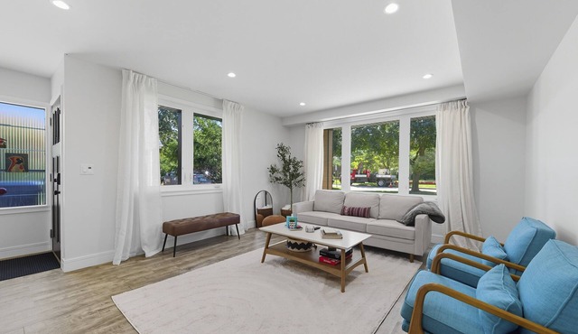 NEW! Bright Modern 3Bed 2.5Bath Evanston Home w/Parking by AllSet Turnover
