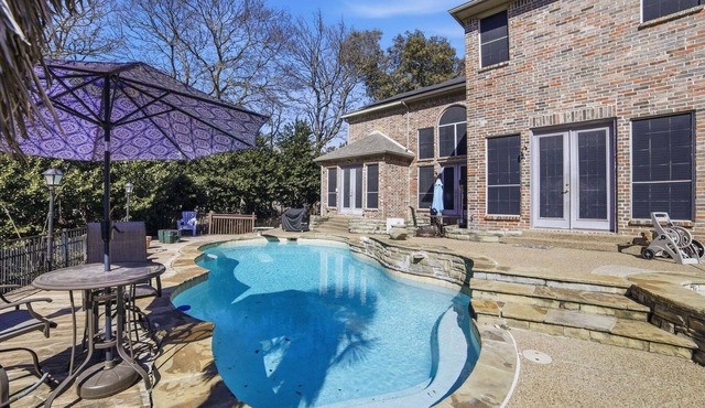 NEW! Brittany House: Pool, Arcade, Movie Theater