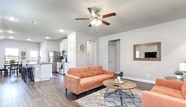 ✨ NEW BUILD 4BD 2BA Cheerful Bright Home! 🆕
