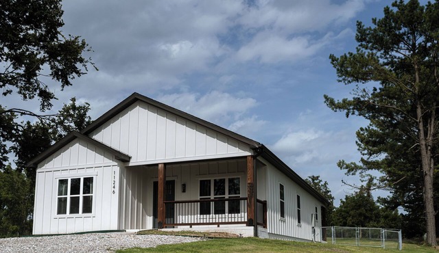 New build near Beaver Lake