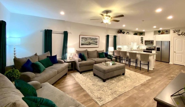NEW Build! Only Minutes from the Lake!