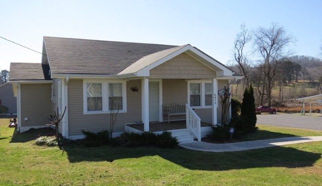"New Cabin Listing "Lake Guntersville"