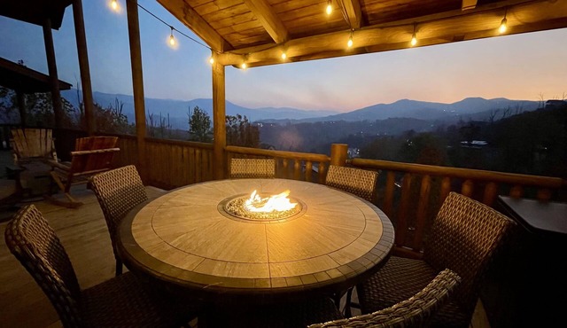 NEW CABIN! Mountain VIEWS, HUGE DECKS, Awesome Game Room And Fire Pit!