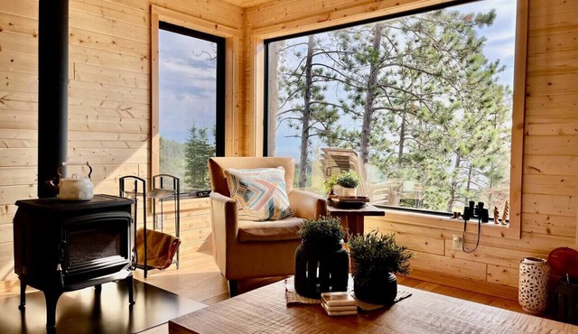 New Cabin Overlooking Lake Superior!